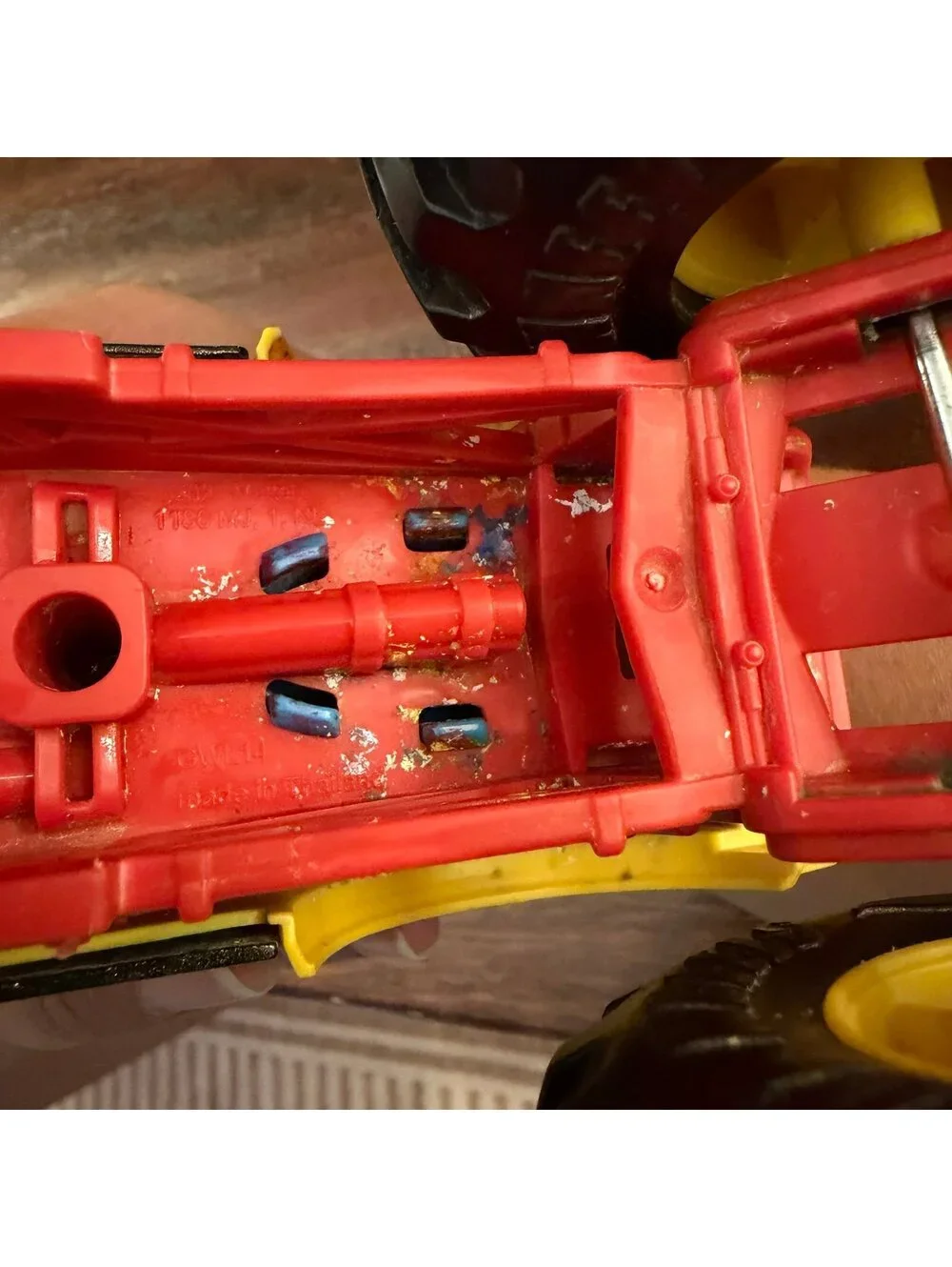 Hot Wheels Monster Trucks‎ Reinert's Cajun Crash 1:24 Scale